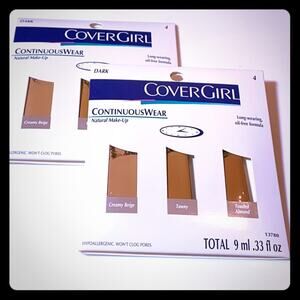 NEW 6 CoverGirl DARK FOUNDATION Continuous Wear Natural Make-Up Oil-Free Packet